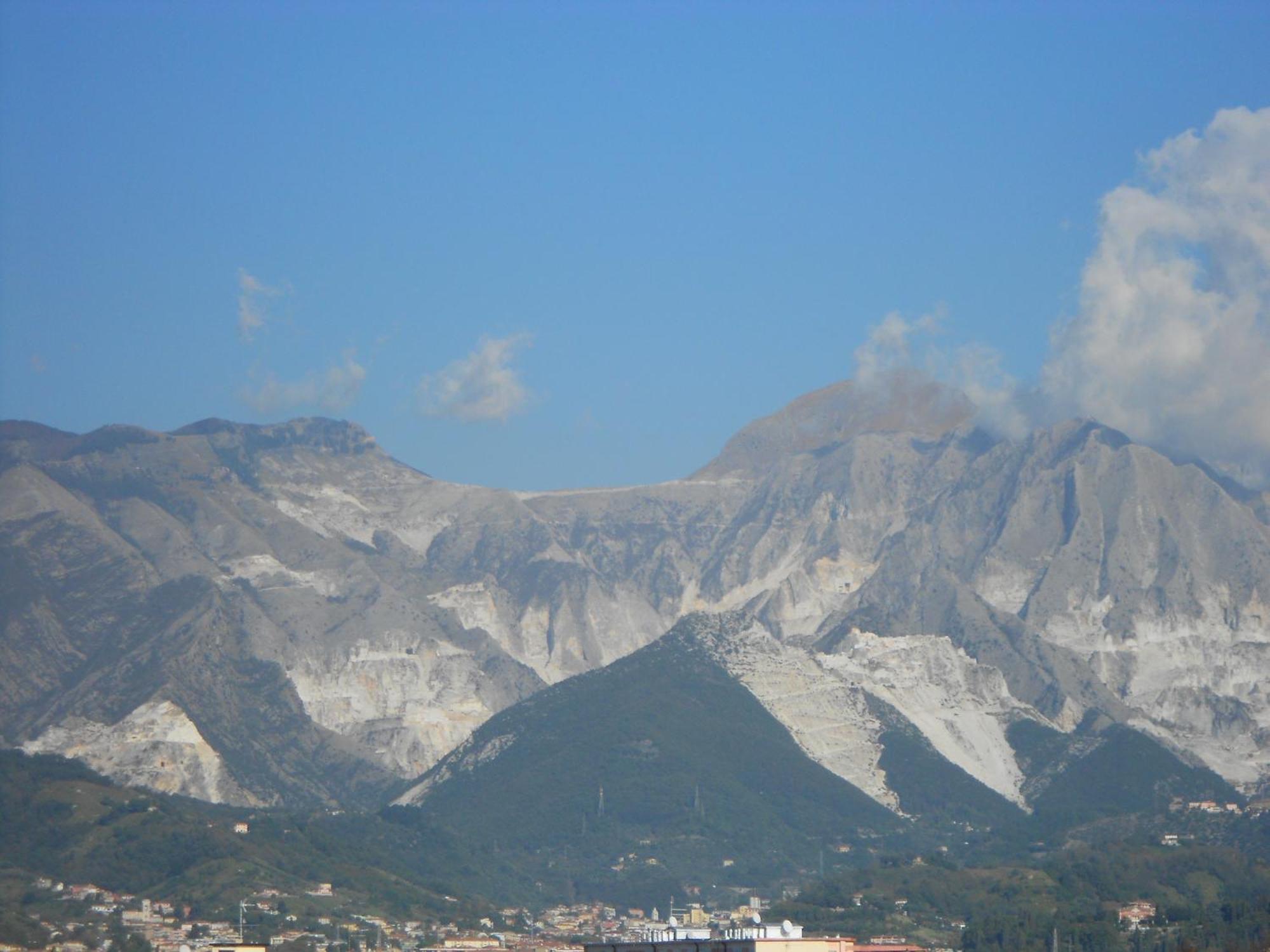 Hotel Tenda Rossa Marina Di Carrara Exterior photo