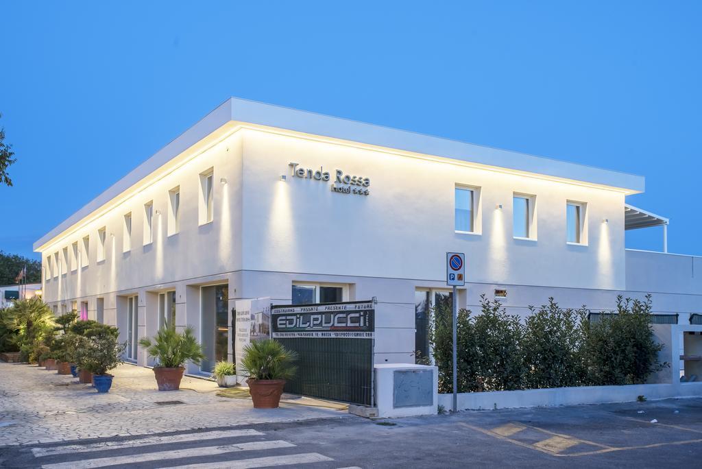 Hotel Tenda Rossa Marina Di Carrara Exterior photo